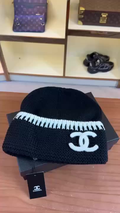 Chanel Beanie video preview