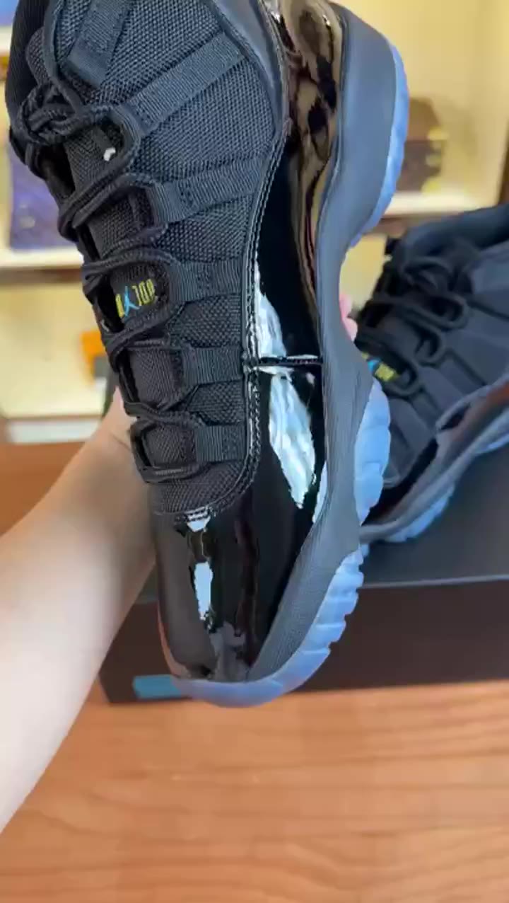 Jordan Air Jordan 1 Retro High Og video preview