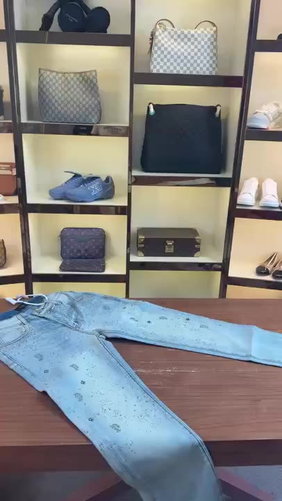 Levis Skyline (denim Pants video preview