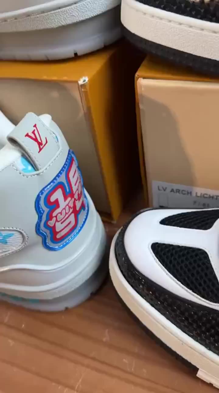 Adidas Nike video preview