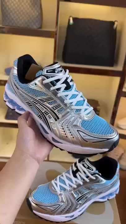 Asics Dynafly 2 video preview