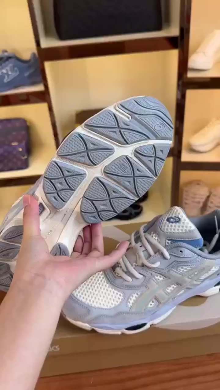 Adidas Ghost Racer video preview