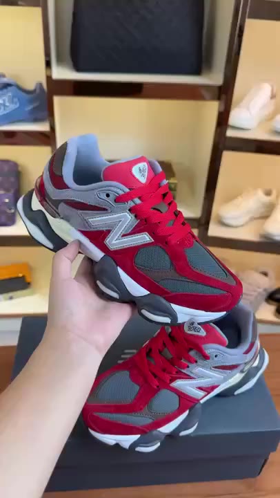 New Balance 695 video preview