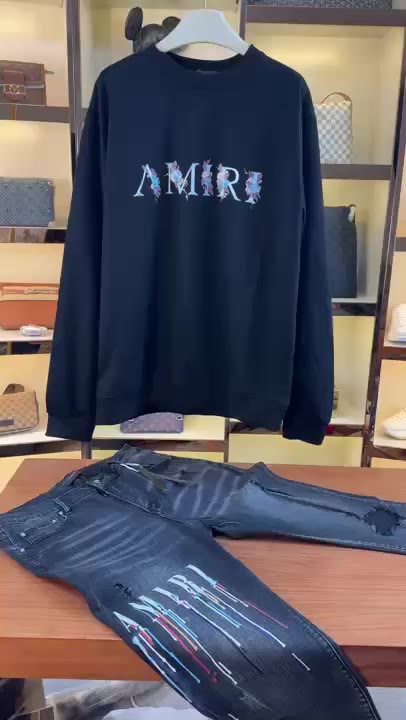 Levis 501 video preview