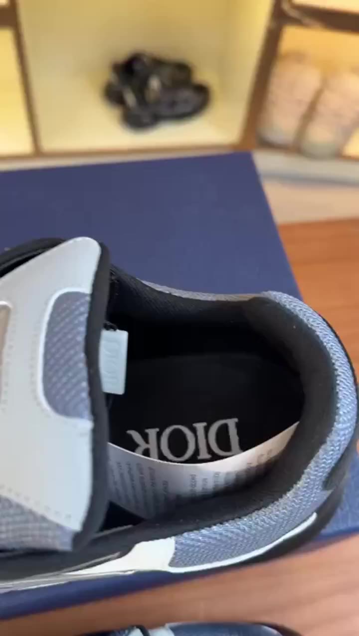 Saucony Kyrie 4 video preview