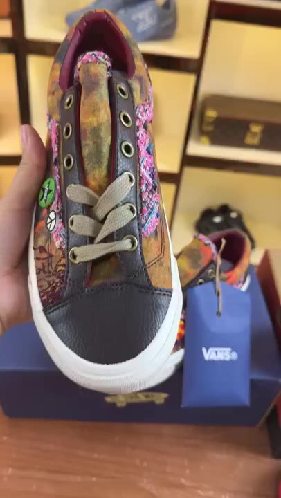 Vans Converse Chuck Taylor All Star video preview