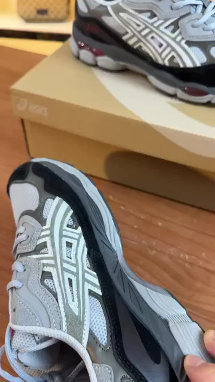 Asics Kayano 28 video preview