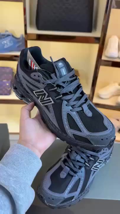 Under Armour Nike video preview
