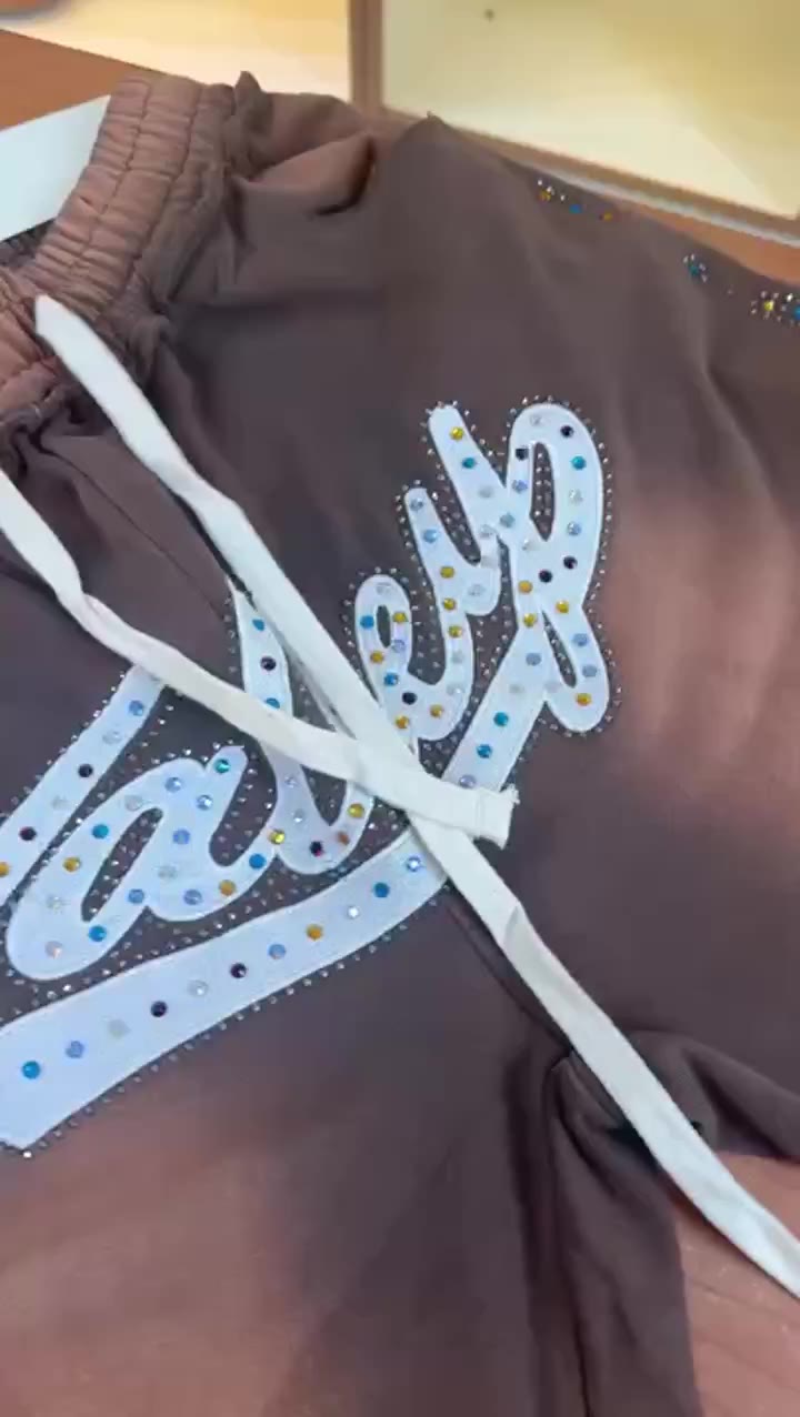 Vans video preview