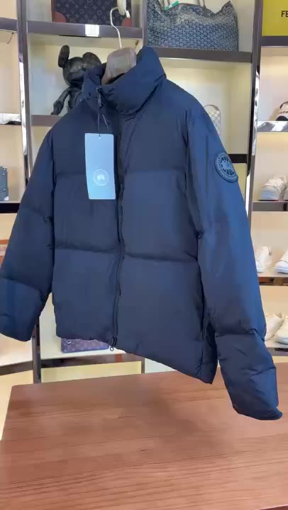 North Face Black Jacket With Black Stripes video preview