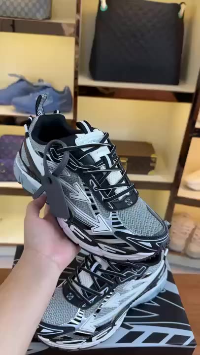 Under Armour Hoovies video preview
