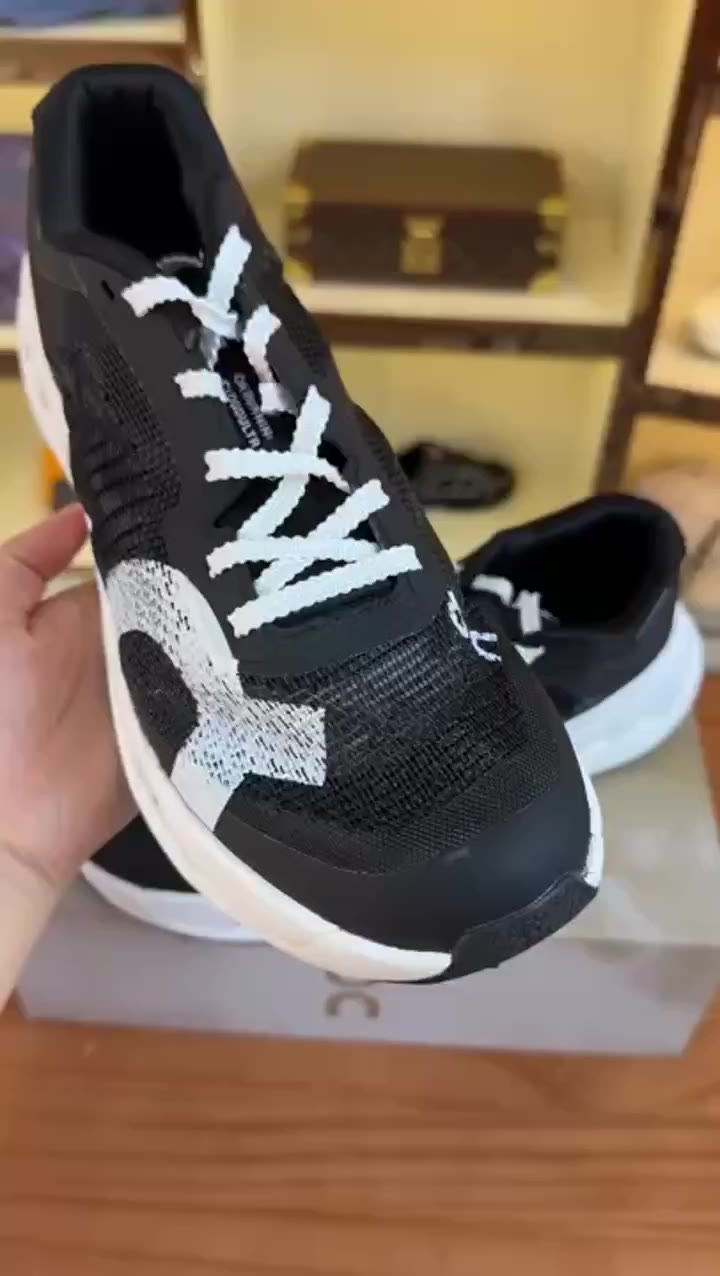 New Balance Running Shoe 2 video preview