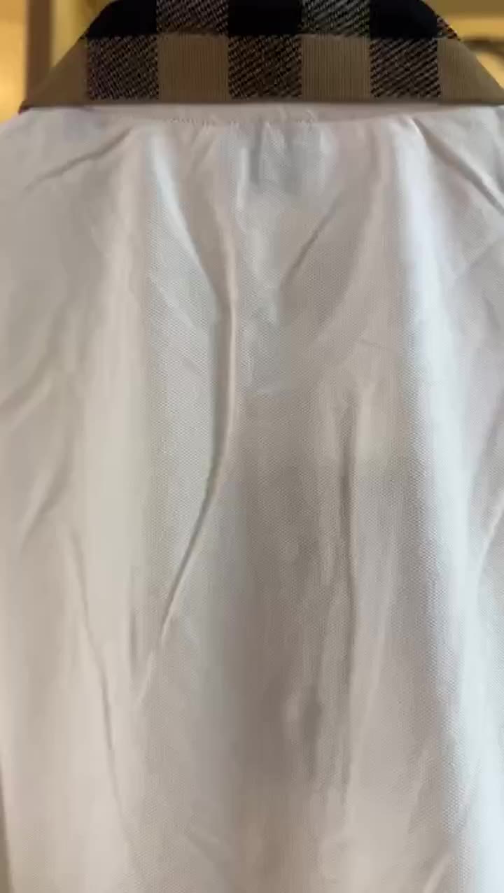 Burberry video preview